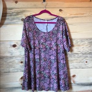 LulaRoe Perfect Tee